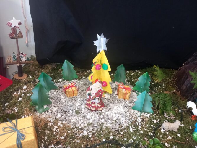 Trabalho colocado no Presépio da Instituição