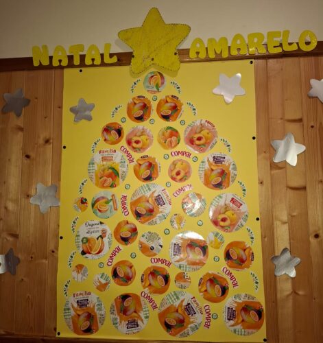 Trabalho Final- Árvore Natal Amarelo