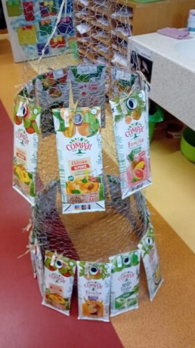 Início da construção da Árvore de Natal.