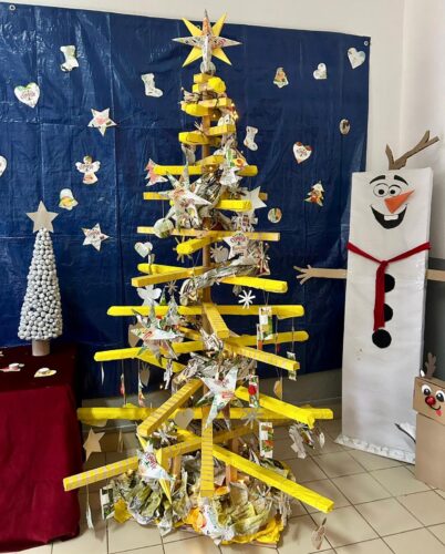 A nossa Árvore de Natal Amarela!