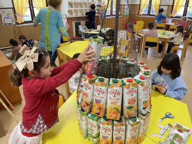 Colagem das embalagens