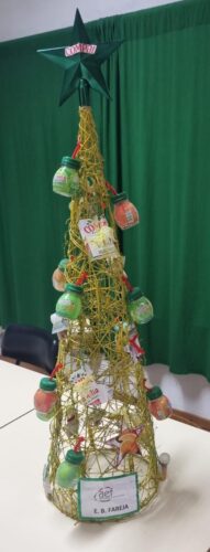 Trabalho final – “A nossa árvore de Natal Amarelo.