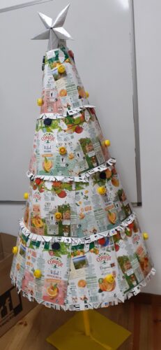 O resultado final do trabalho resultou num ambiente de muita criatividade e interajuda entre todos.