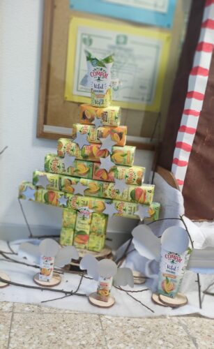 Conclusão do processo de elaboração do espaço de natal, integrado nas decorações alusivas á época;