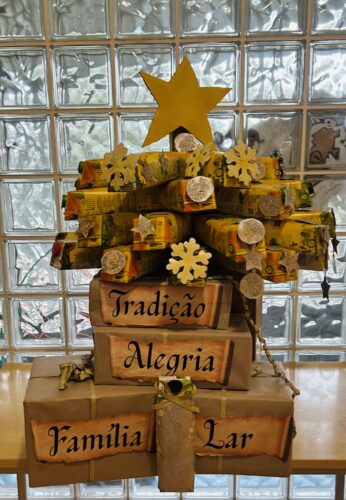 Árvore de Natal exposta