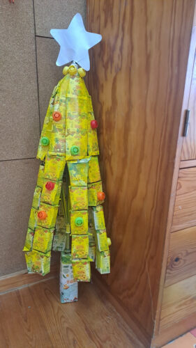 Trabalho final: árvore terminada.