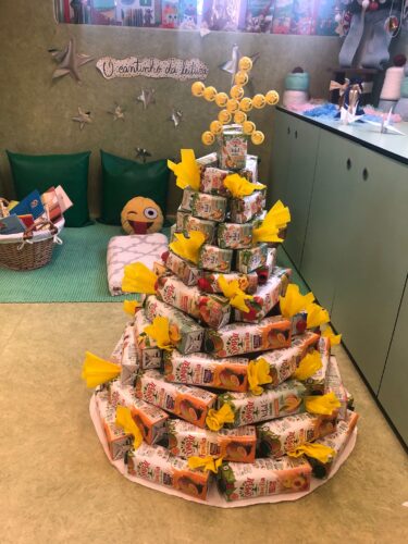 árvore de Natal Amarela 2026