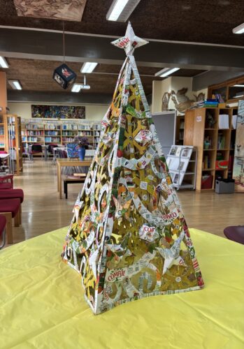 Exposição da árvore de Natal na Biblioteca