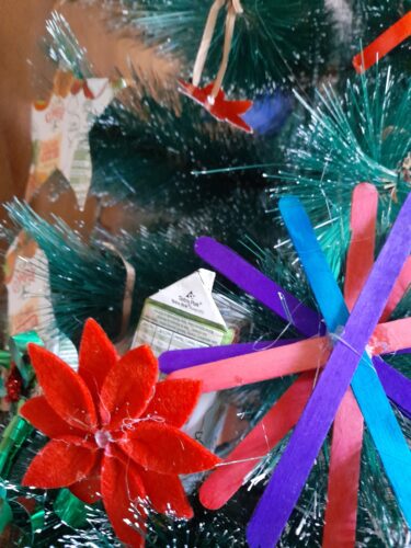 Compal é mesmo natural! Tal como o Natal! Preserva a Natureza usando embalagens inteligentes!