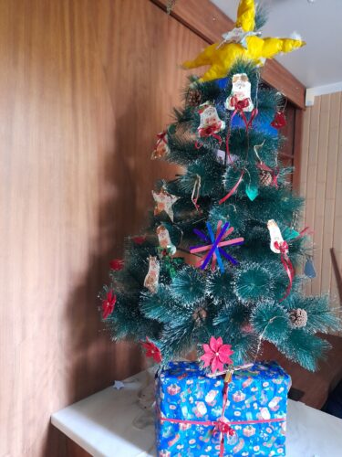 Aqui está a criação dos alunos da turma do curso de operadores de informática e dos seus restantes colegas de décimo ano da nossa escola profissional - Esprodouro!