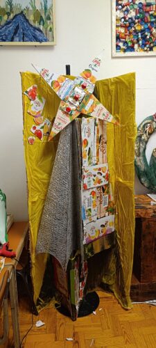 aplicação de árvore encaminhada do lixo.