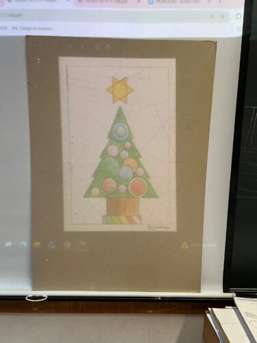 Projeção do desenho digitalizado, que foi elaborado por um aluno do 6.º ano na disciplina de ET e que servirá como base para a construção da árvore.
