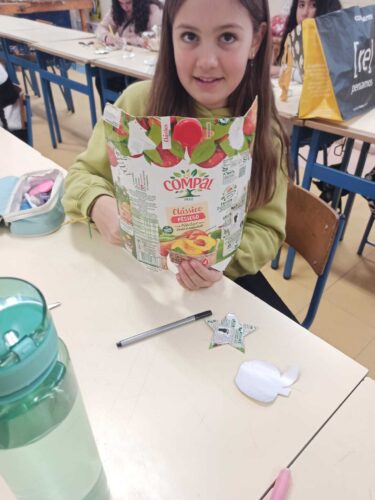 Reutilização de embalagem Tetra Pak da Compal.