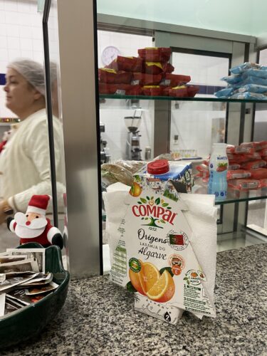 Trabalho no bufete da escola