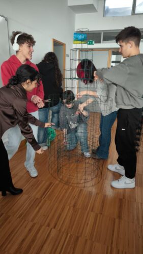 Rede de apoio_ Construção da Árvore Amarela