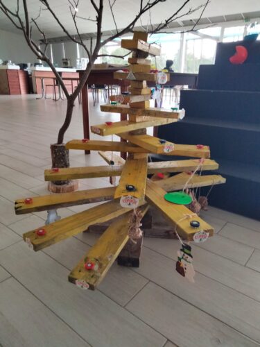 Árvore de Natal Amarela