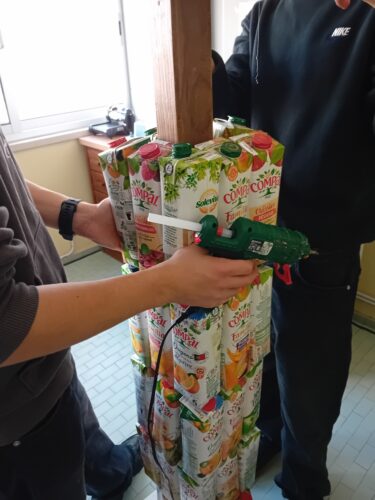 Mãos à obra, com muito cuidado!