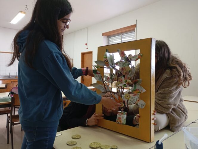 Toques finais pelas alunos da Academia de Artes.