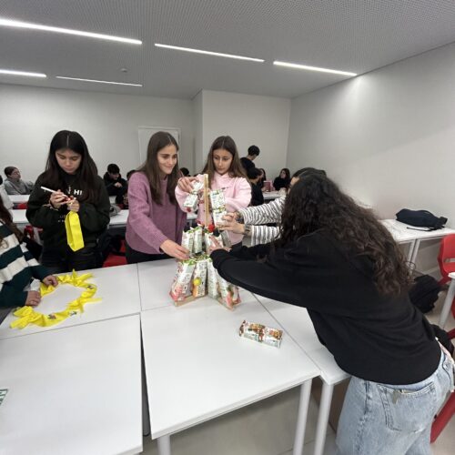 Processo de Construção da Árvore de Natal