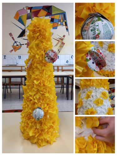 Montagem da árvore com as decorações em Tetra Pak.