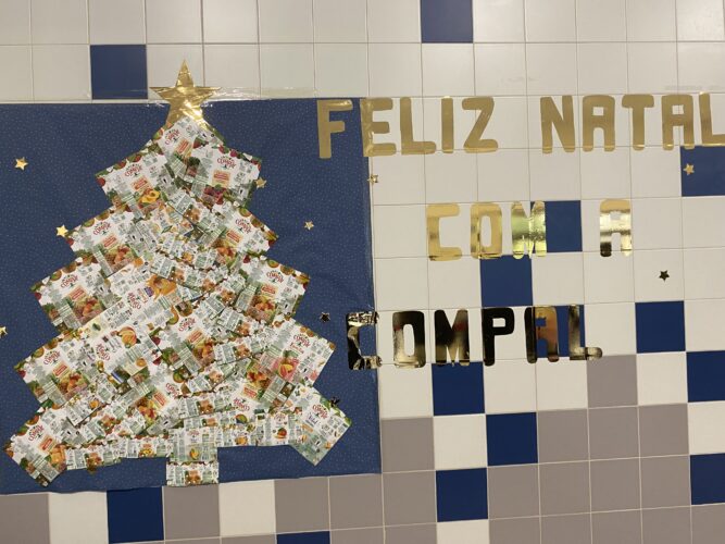 Árvore - Feliz Natal com a Compal