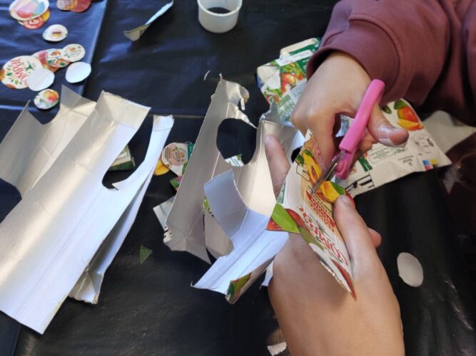 Utilização de embalagens Compal, os símbolos da Tetra Pak e Compal_1.