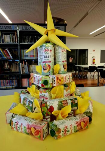 Árvore de Natal Amarelo 2025