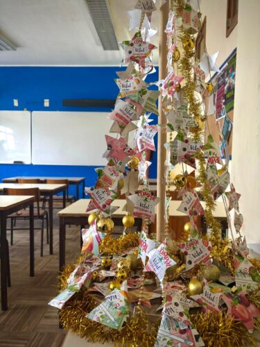 Construir com um propósito: àrvore de natal sustentável em Jovim