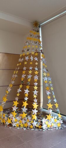 Estrelas flutuantes e sustentáveis - o Nosso Natal Amarelo